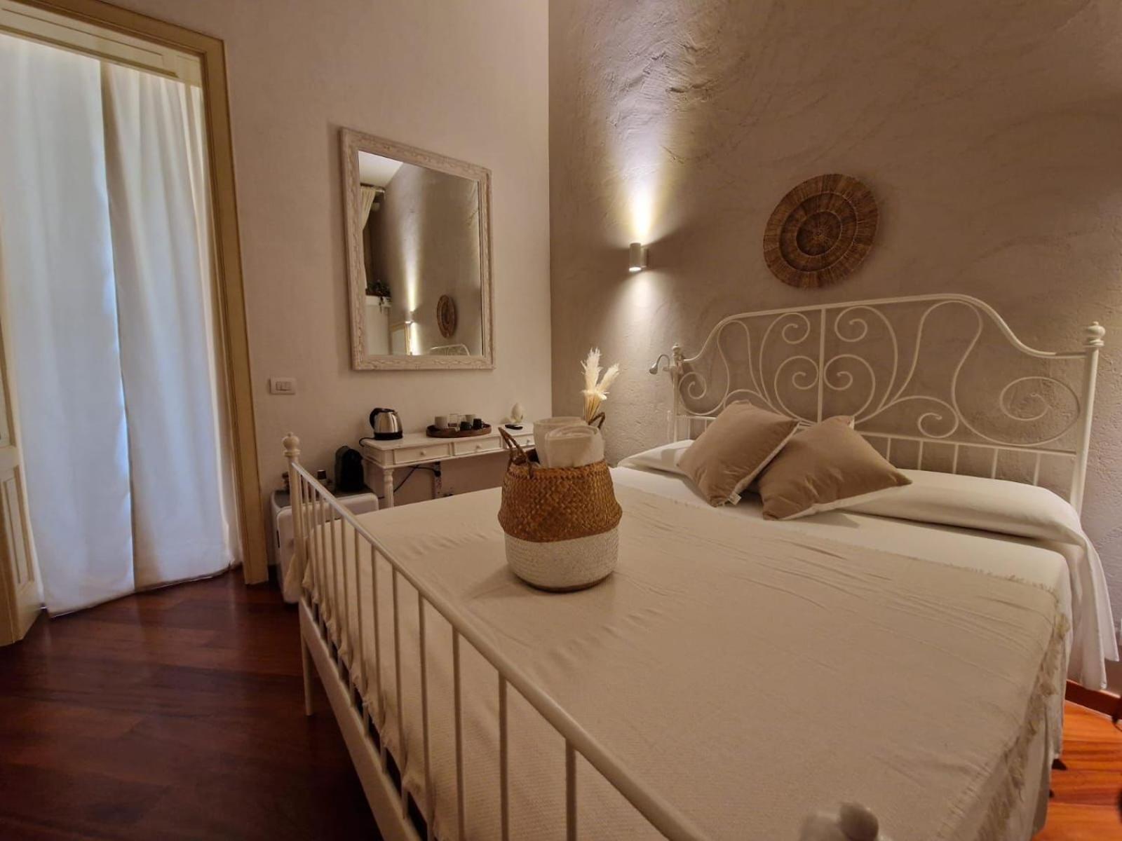 Hotel Apulia Journey - Manzoni 11 Bari Exterior foto